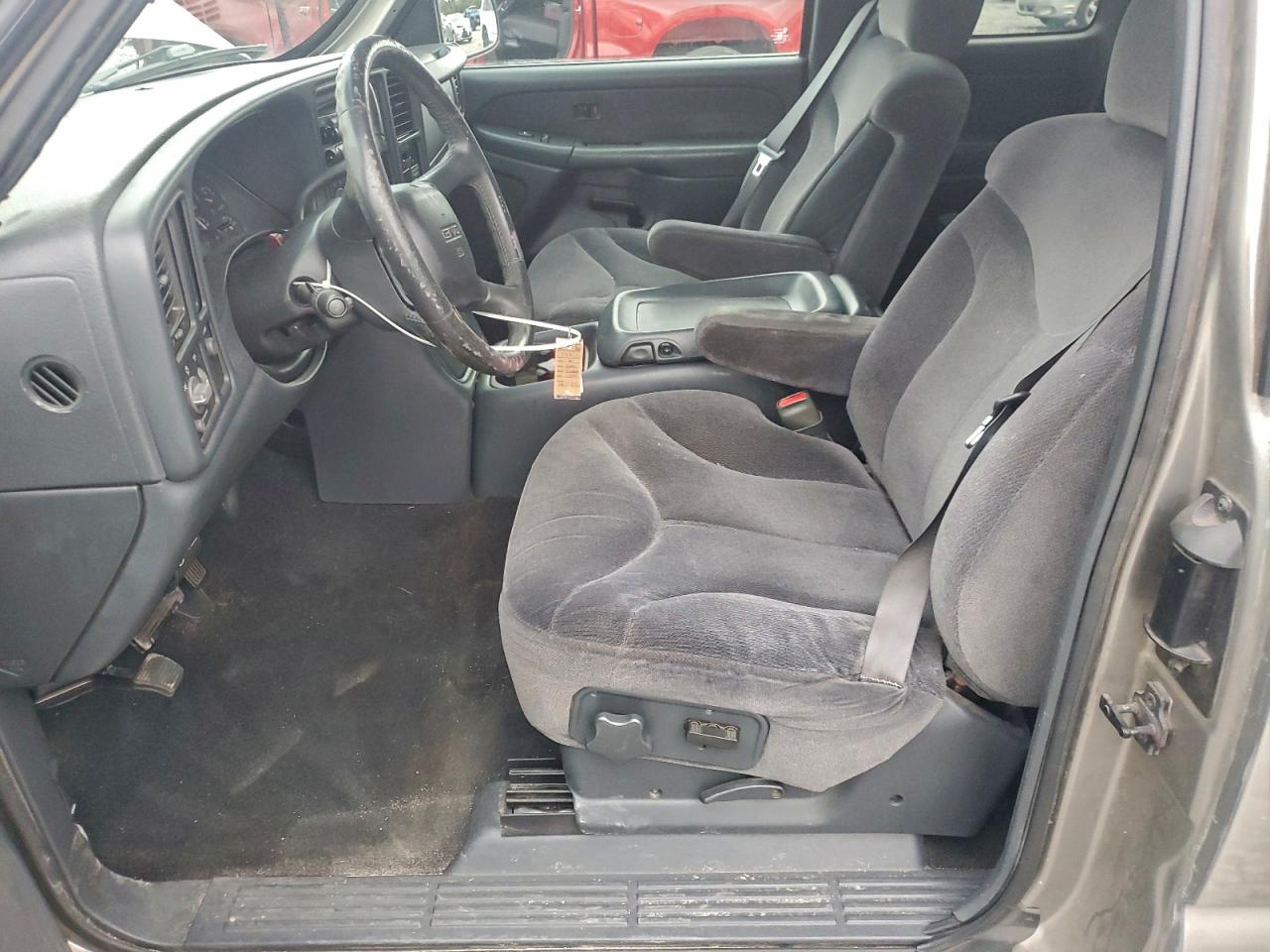 2001 GMC NEW SIERRA C1500 photo 7