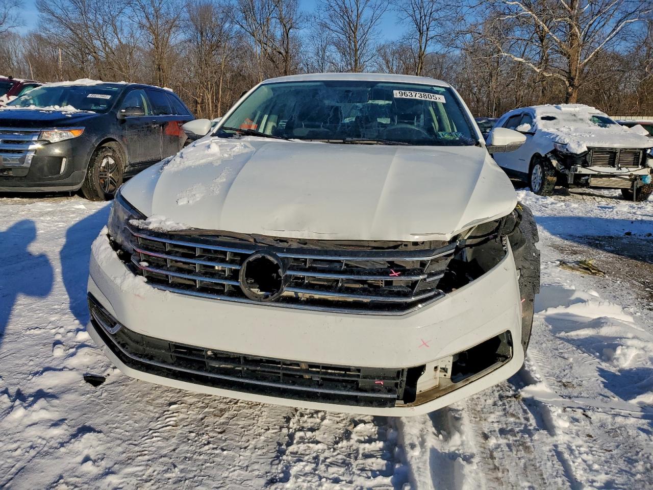 2017 VOLKSWAGEN PASSAT S photo 5