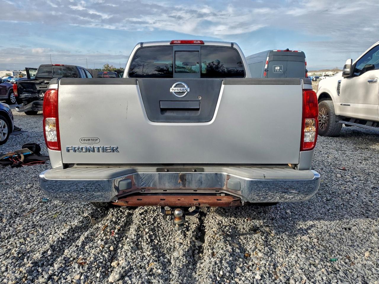 2005 NISSAN FRONTIER KING CAB LE photo 6