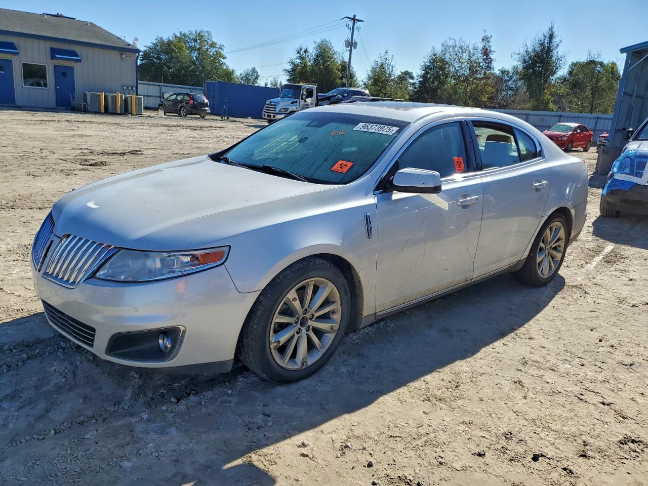 2010 LINCOLN MKS