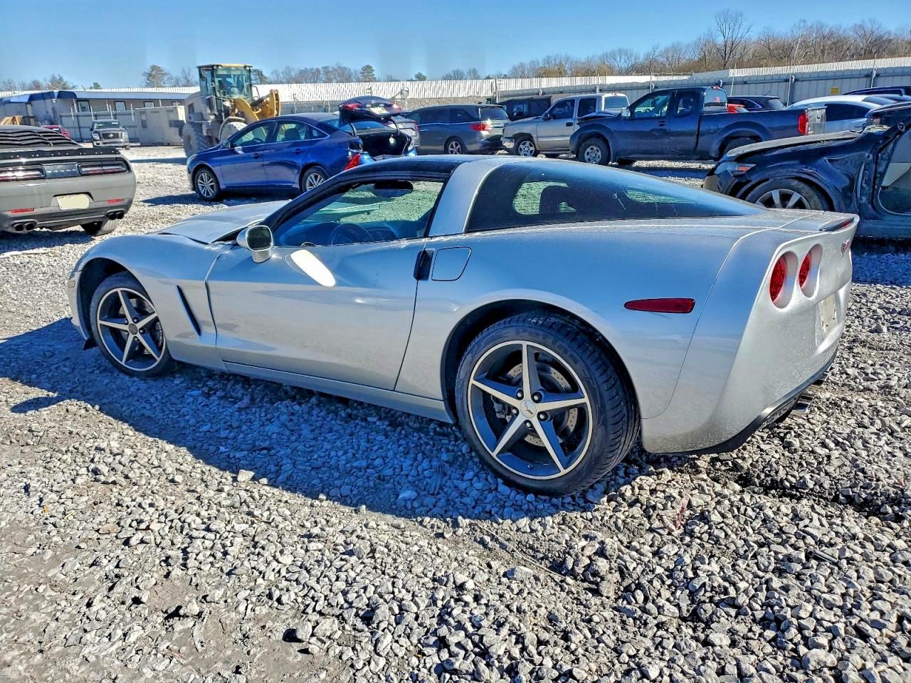 2012 CHEVROLET CORVETTE photo 2