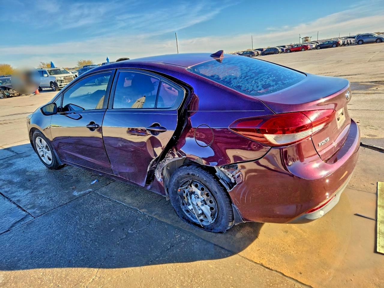 2018 KIA FORTE LX photo 4