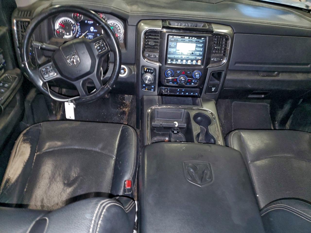 2017 RAM 1500 SPORT photo 8