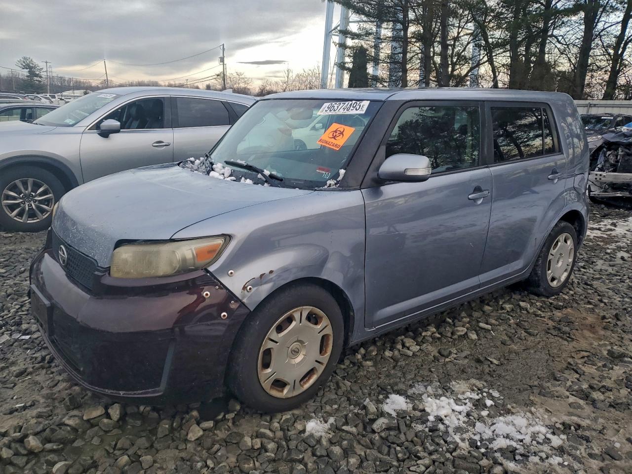 2010 TOYOTA SCION