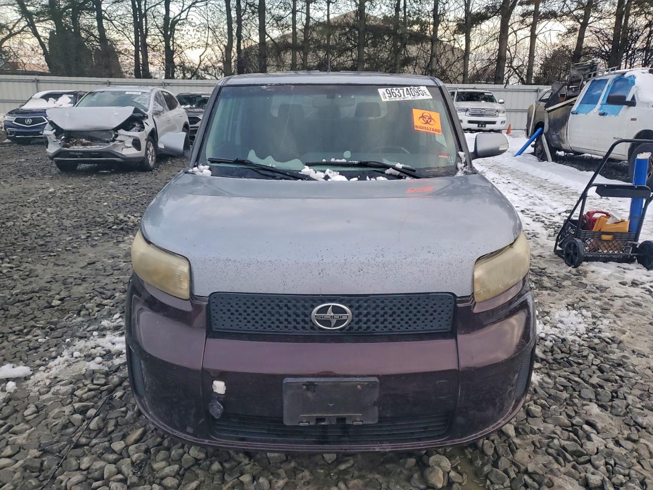 2010 TOYOTA SCION XB photo 9