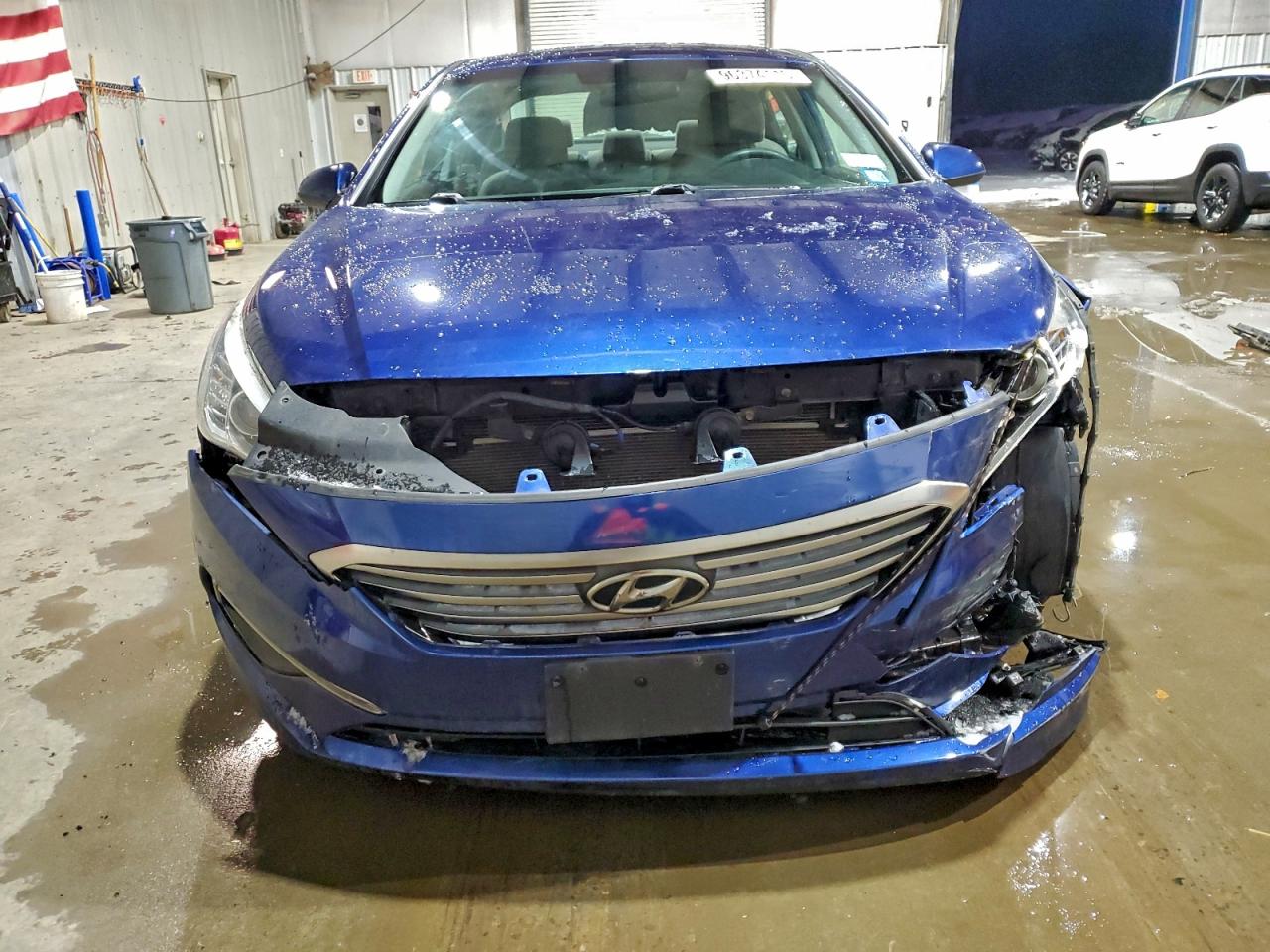 2015 HYUNDAI SONATA SE photo 9