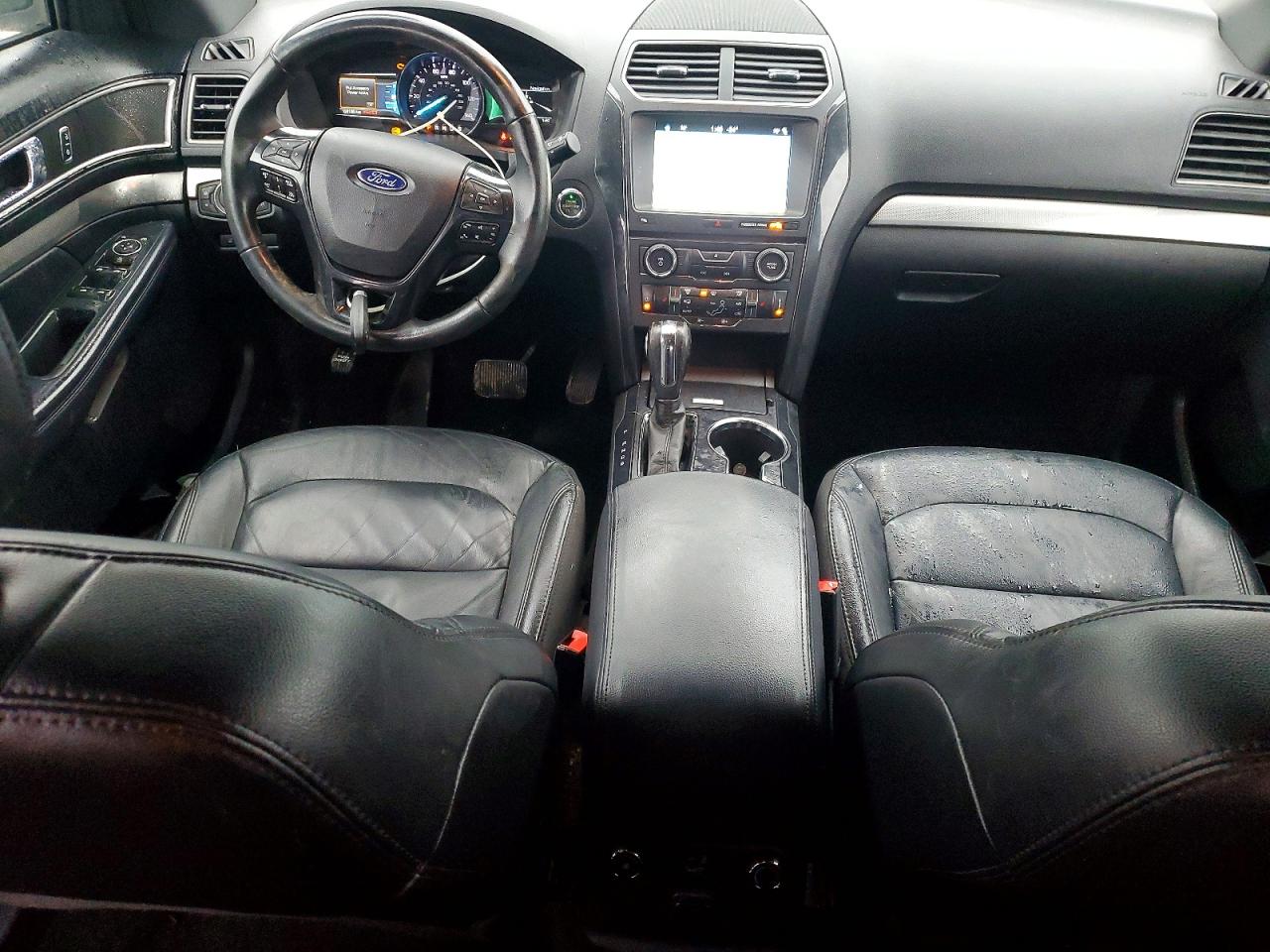 2018 FORD EXPLORER XLT photo 15