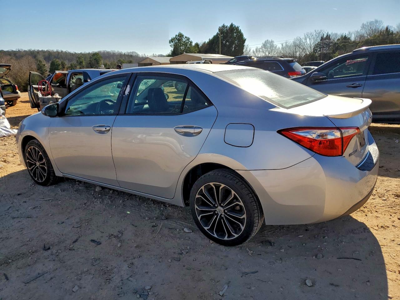 2016 TOYOTA COROLLA L photo 2