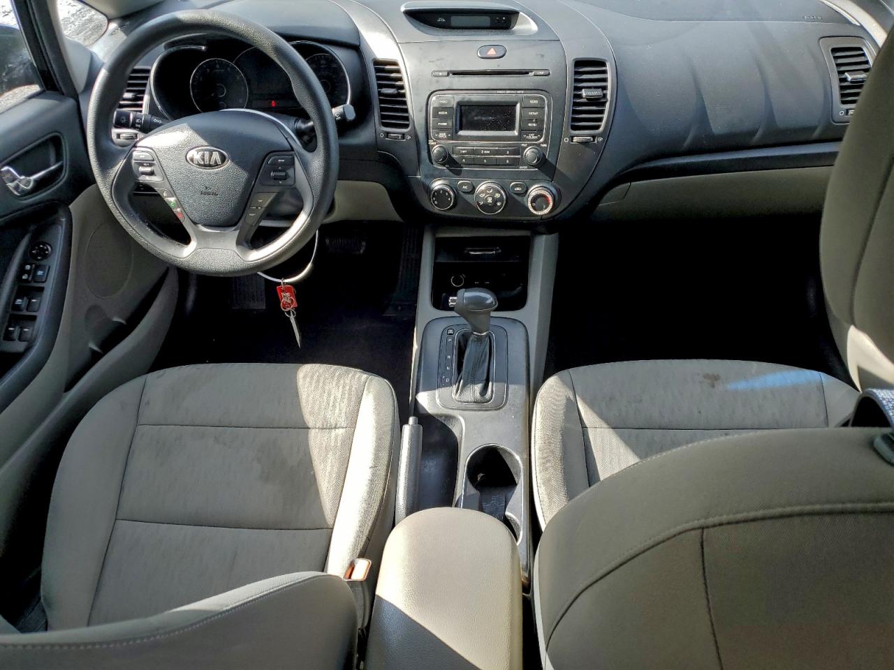 2014 KIA FORTE LX photo 8