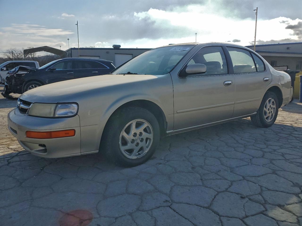 1999 NISSAN MAXIMA