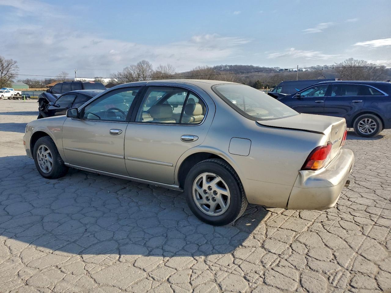 1999 NISSAN MAXIMA GLE photo 2