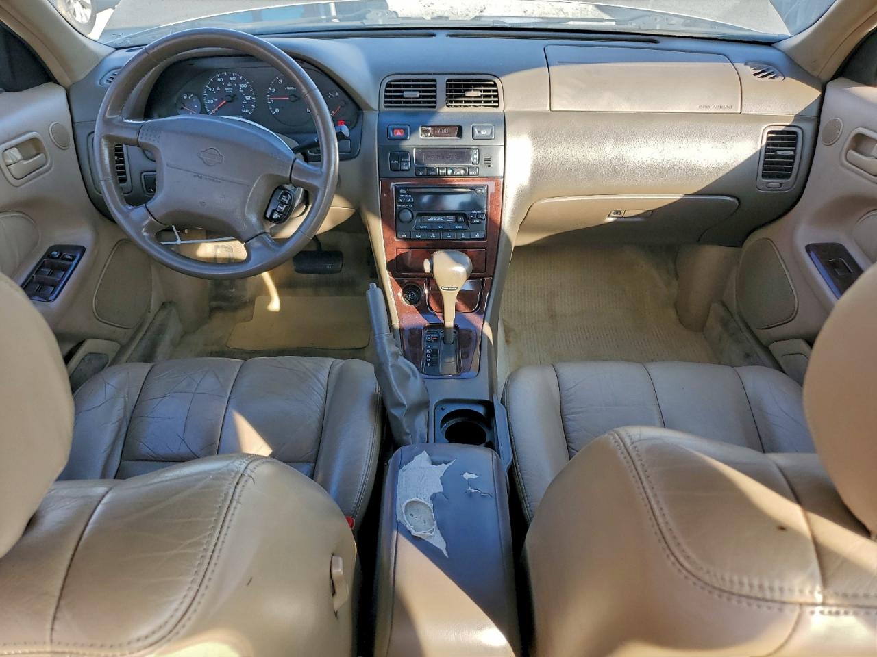1999 NISSAN MAXIMA GLE photo 8