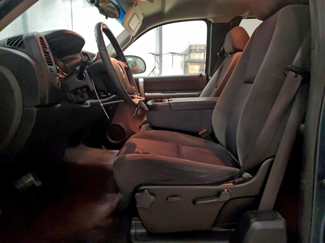 2009 CHEVROLET SILVERADO C1500 LT photo 7