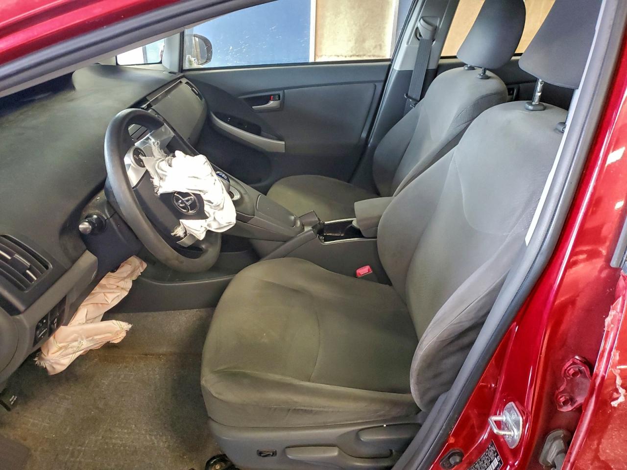 2011 TOYOTA PRIUS III photo 7