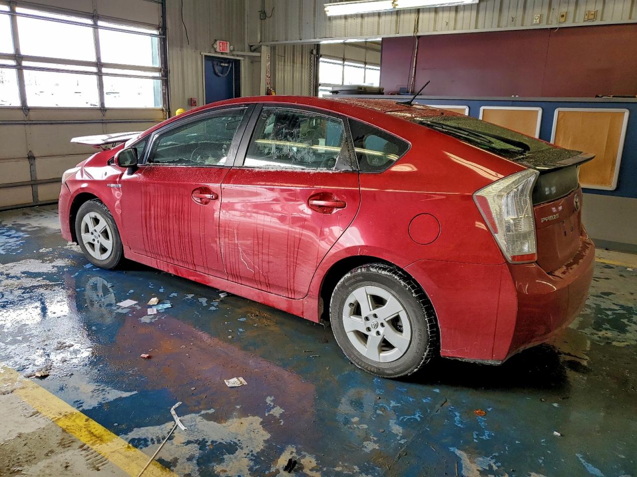 2011 TOYOTA PRIUS III photo 2