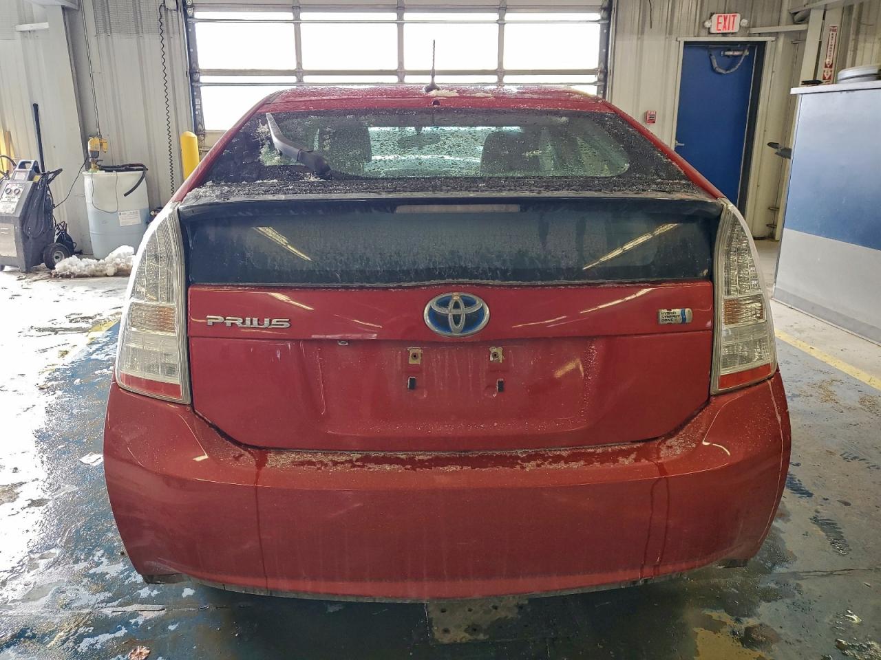 2011 TOYOTA PRIUS III photo 6