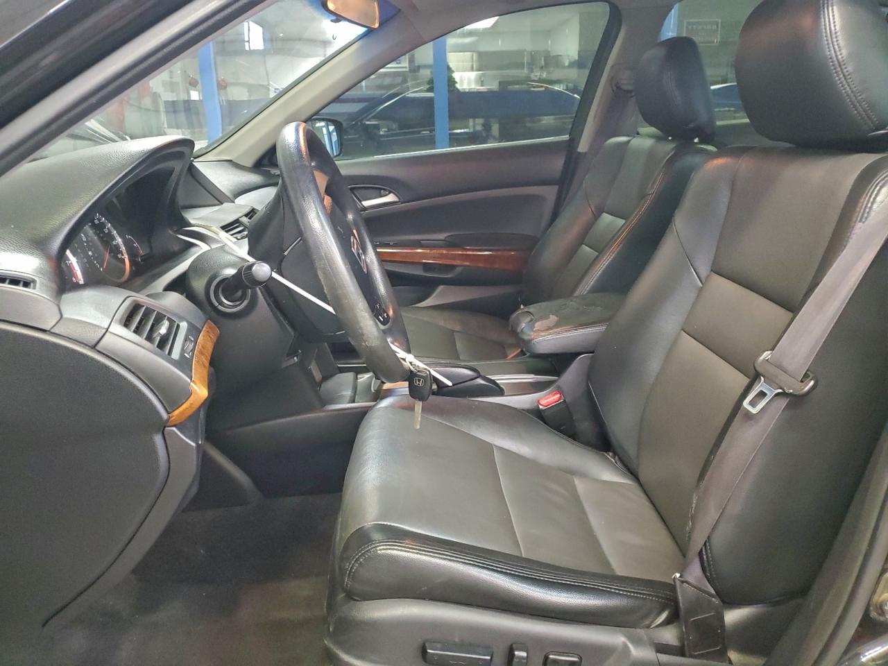 2012 HONDA ACCORD EX photo 7