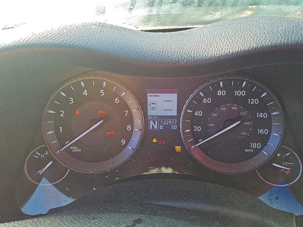 2013 INFINITI M37 photo 9