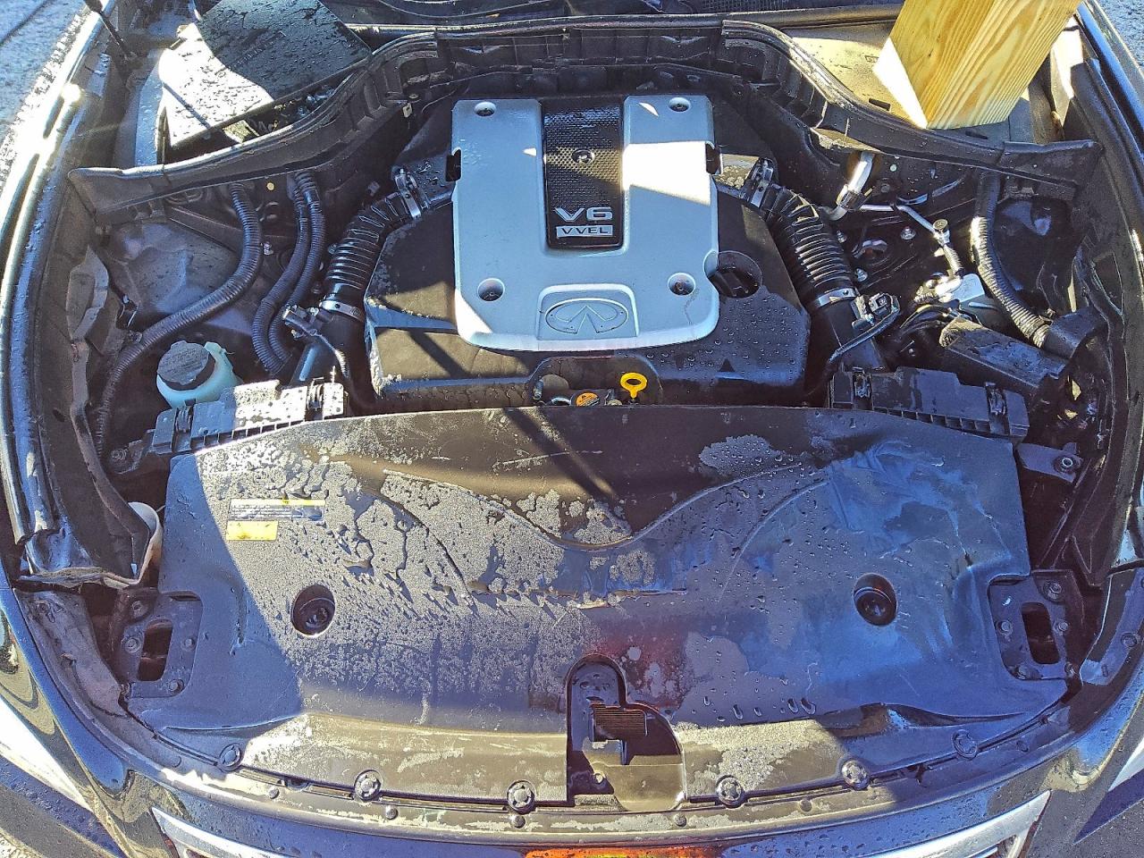 2013 INFINITI M37 photo 11