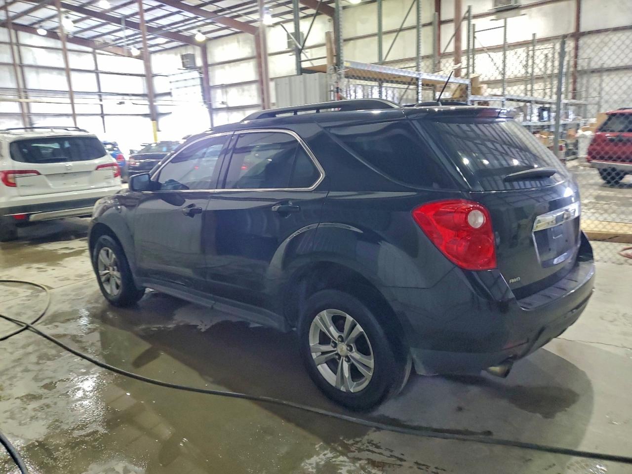 2015 CHEVROLET EQUINOX LT photo 2