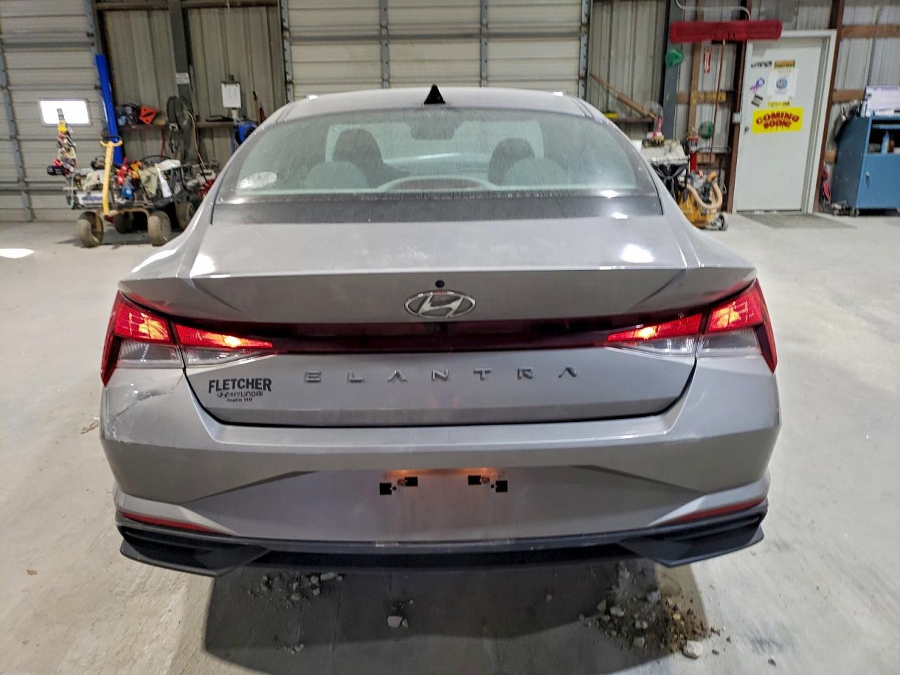 2023 HYUNDAI ELANTRA SEL photo 6