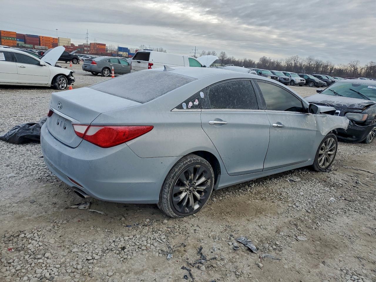 2011 HYUNDAI SONATA SE photo 3