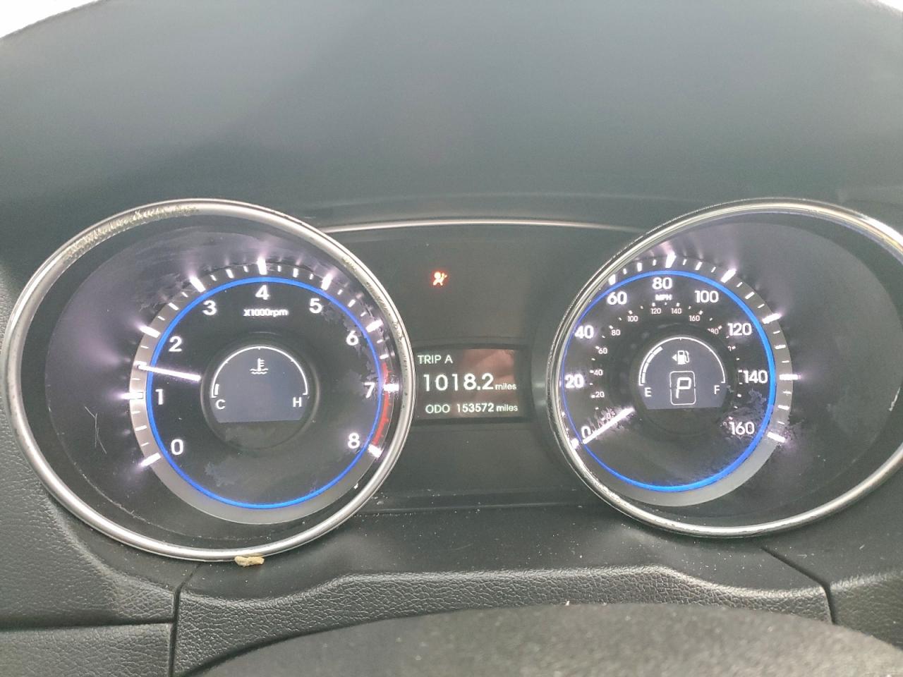 2011 HYUNDAI SONATA SE photo 9