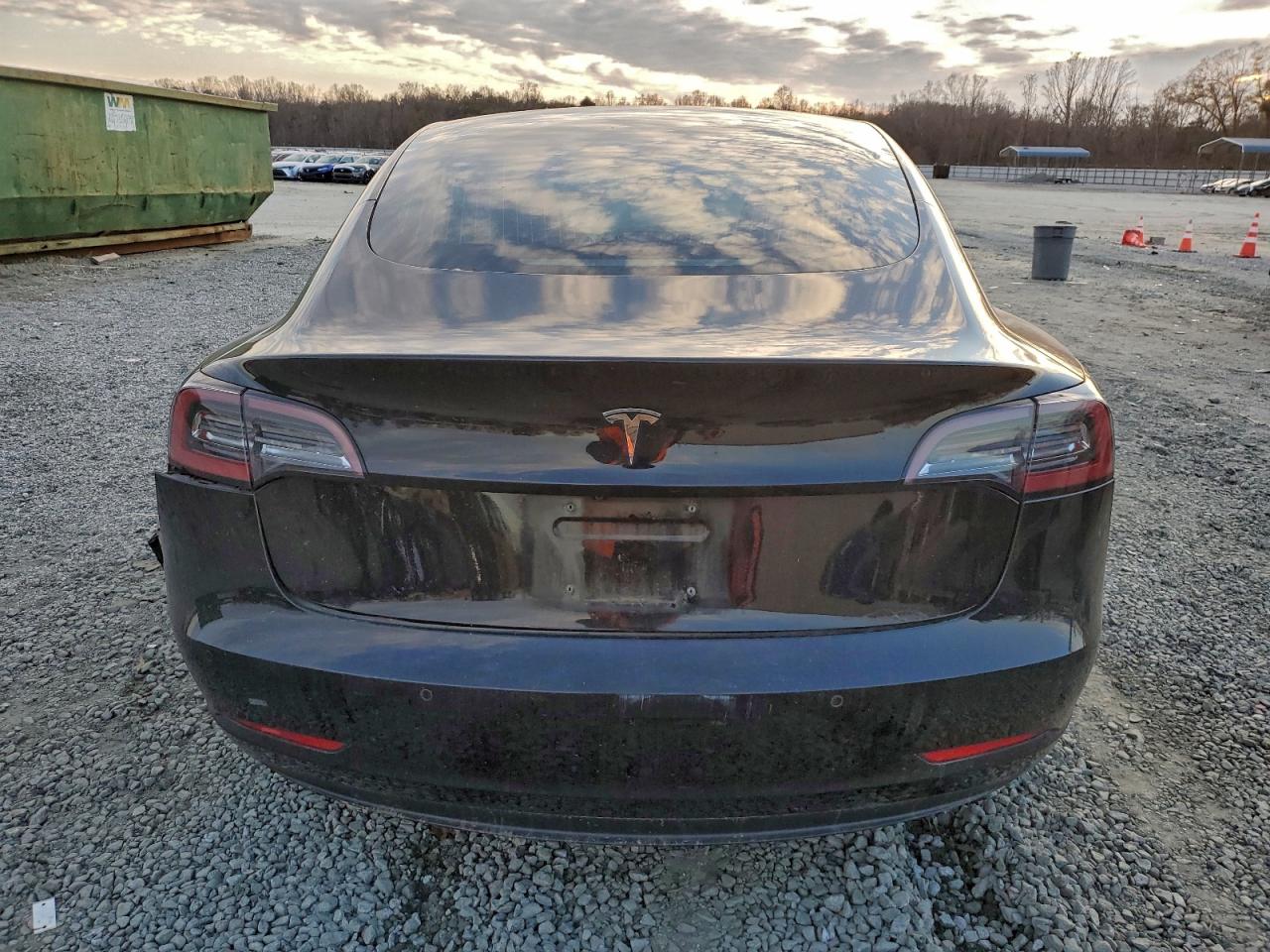 2018 TESLA MODEL 3 photo 6