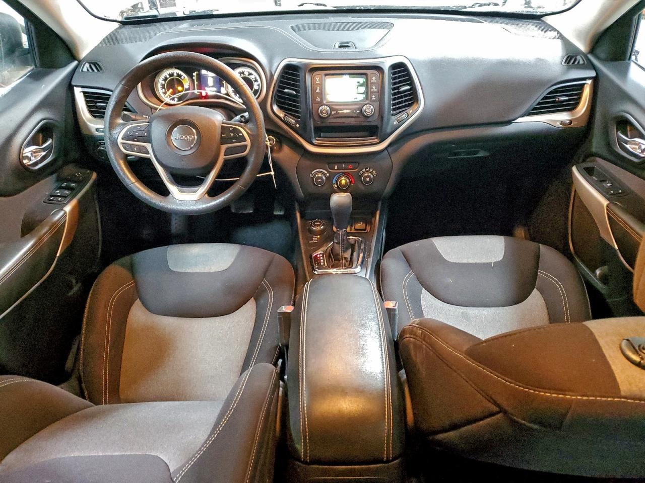2017 JEEP CHEROKEE SPORT photo 15