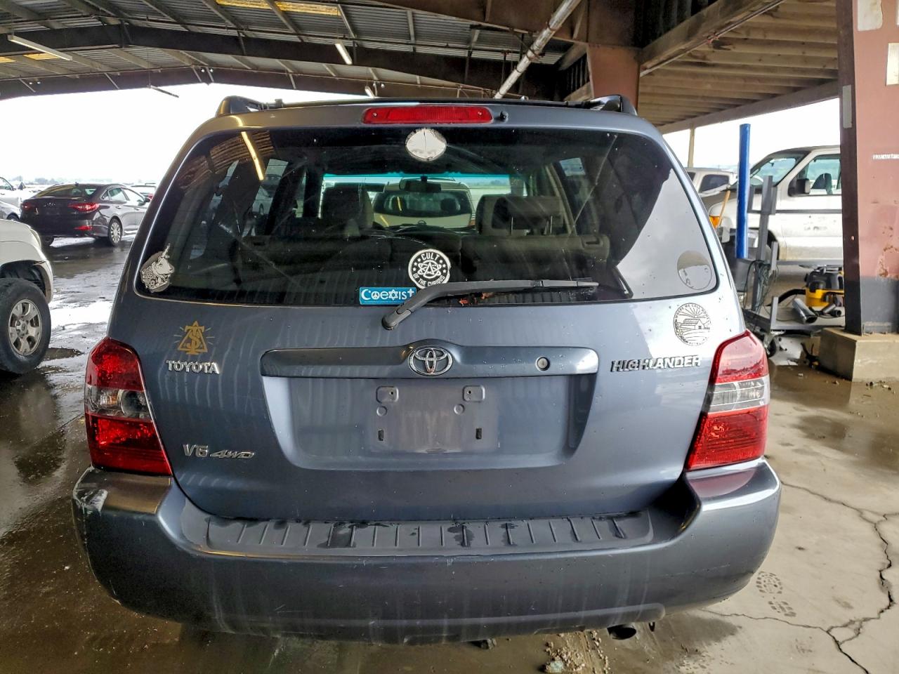2005 TOYOTA HIGHLANDER LIMITED photo 11