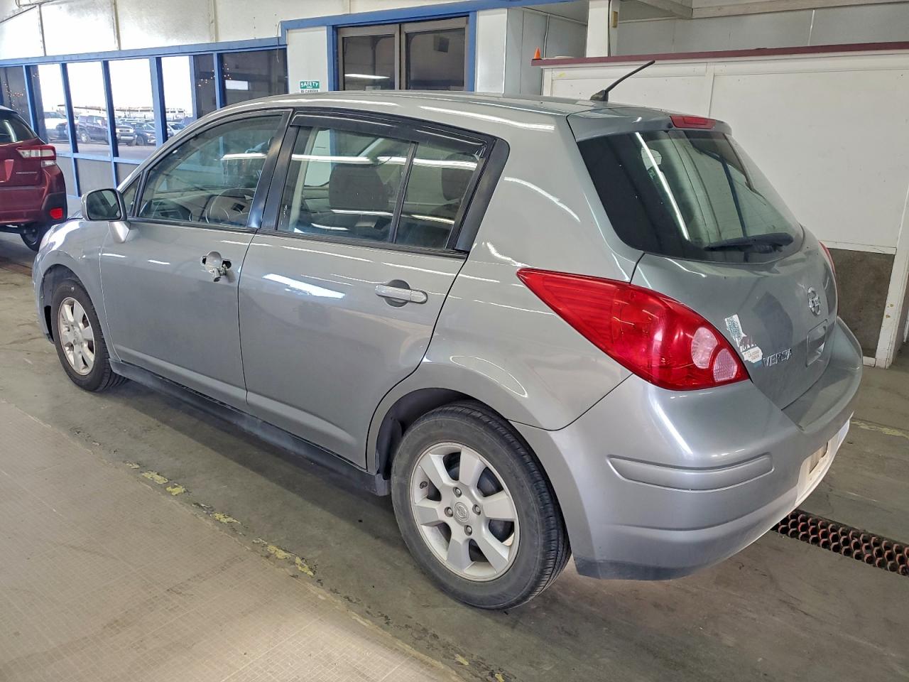 2012 NISSAN VERSA S photo 2