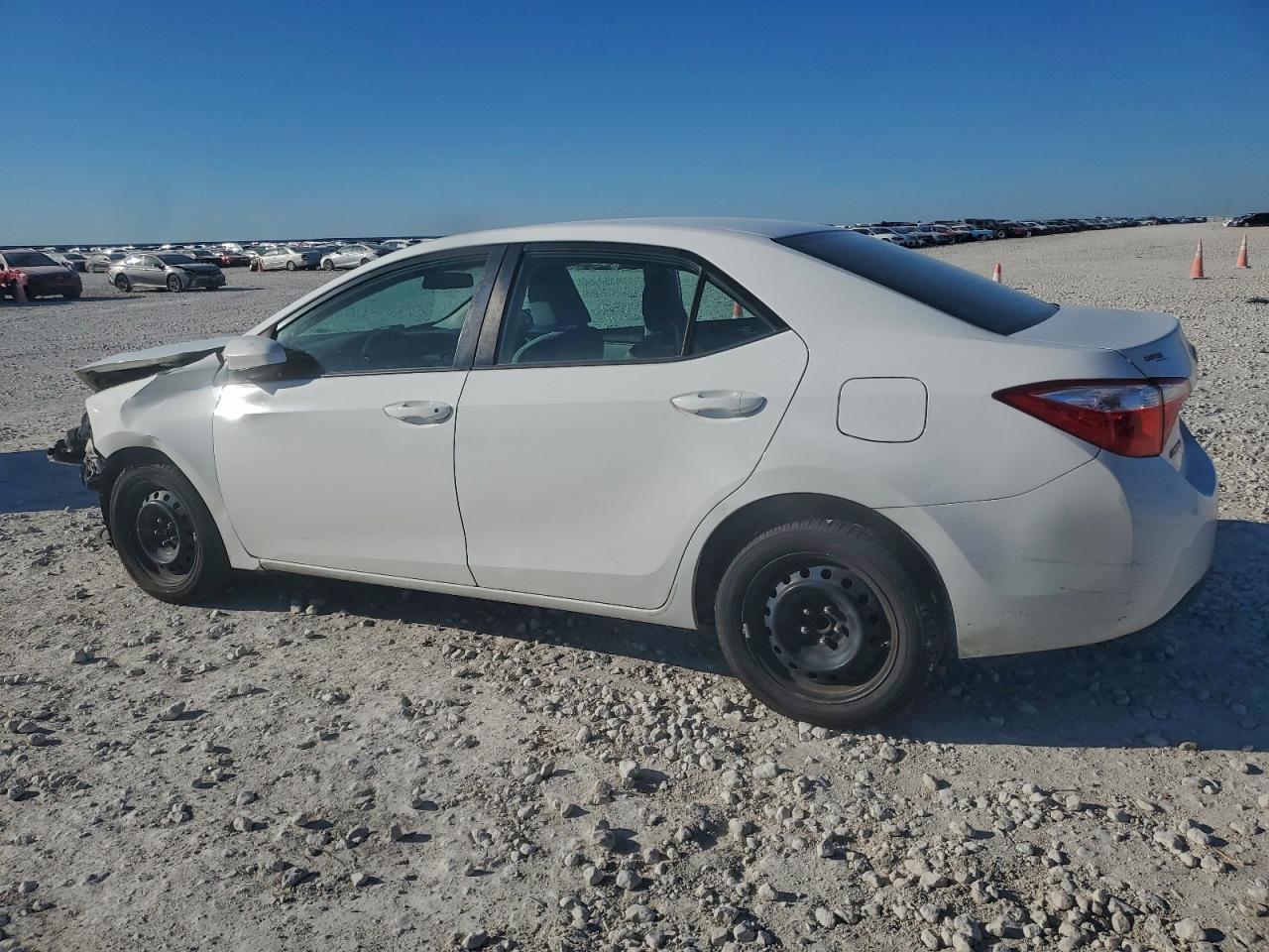 2015 TOYOTA COROLLA L photo 3