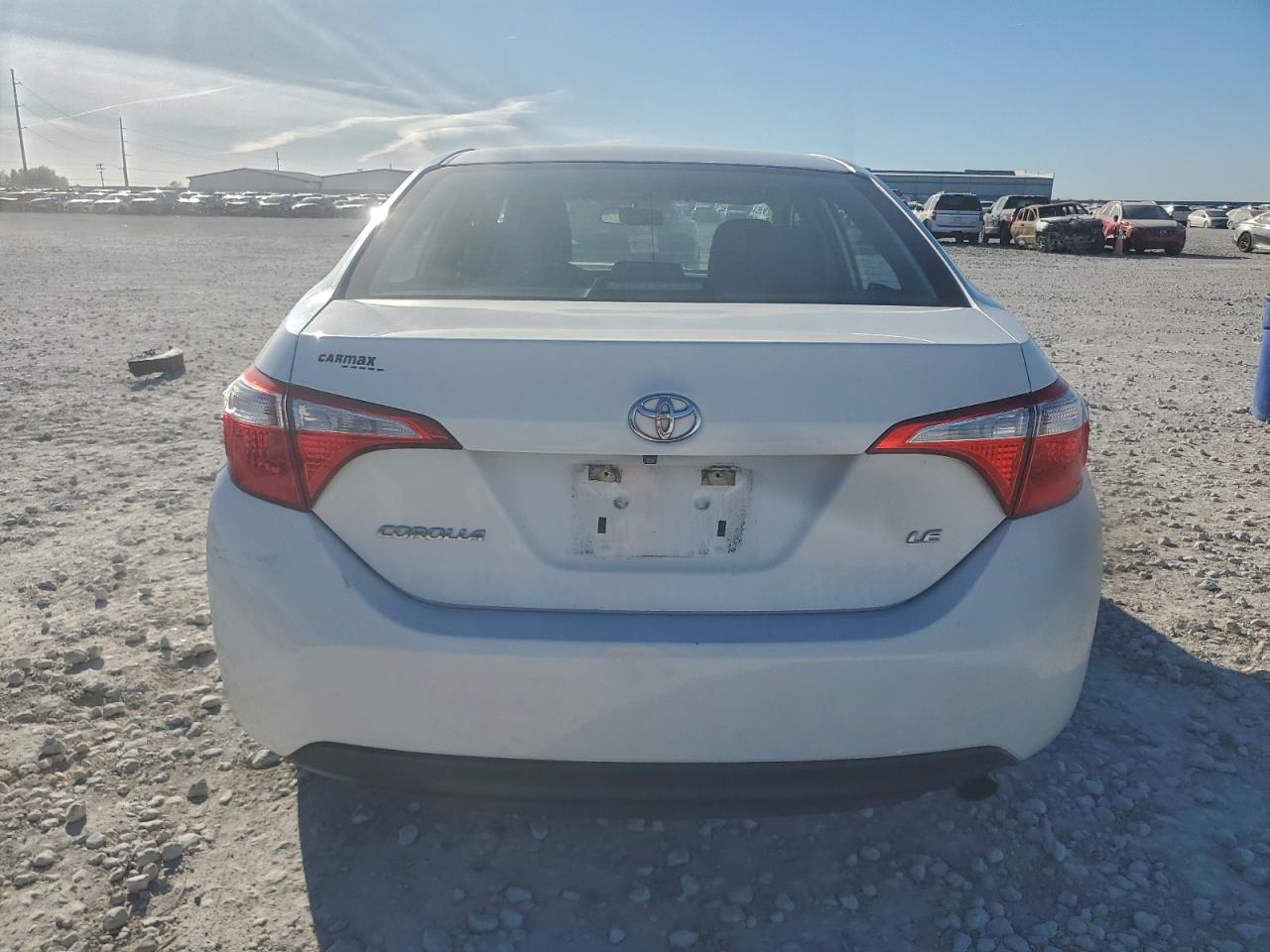 2015 TOYOTA COROLLA L photo 11