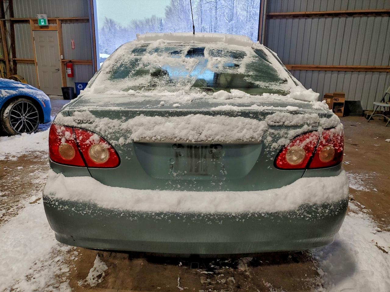 2005 TOYOTA COROLLA CE photo 6