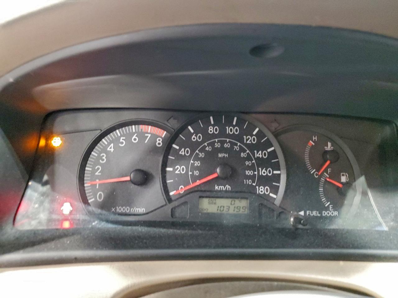 2005 TOYOTA COROLLA CE photo 9