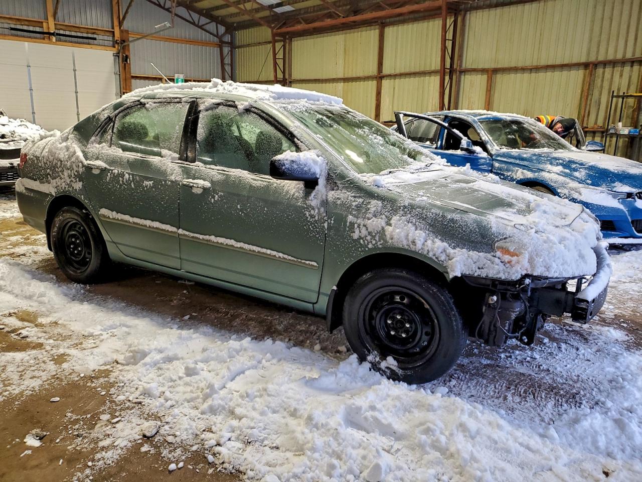 2005 TOYOTA COROLLA CE photo 4