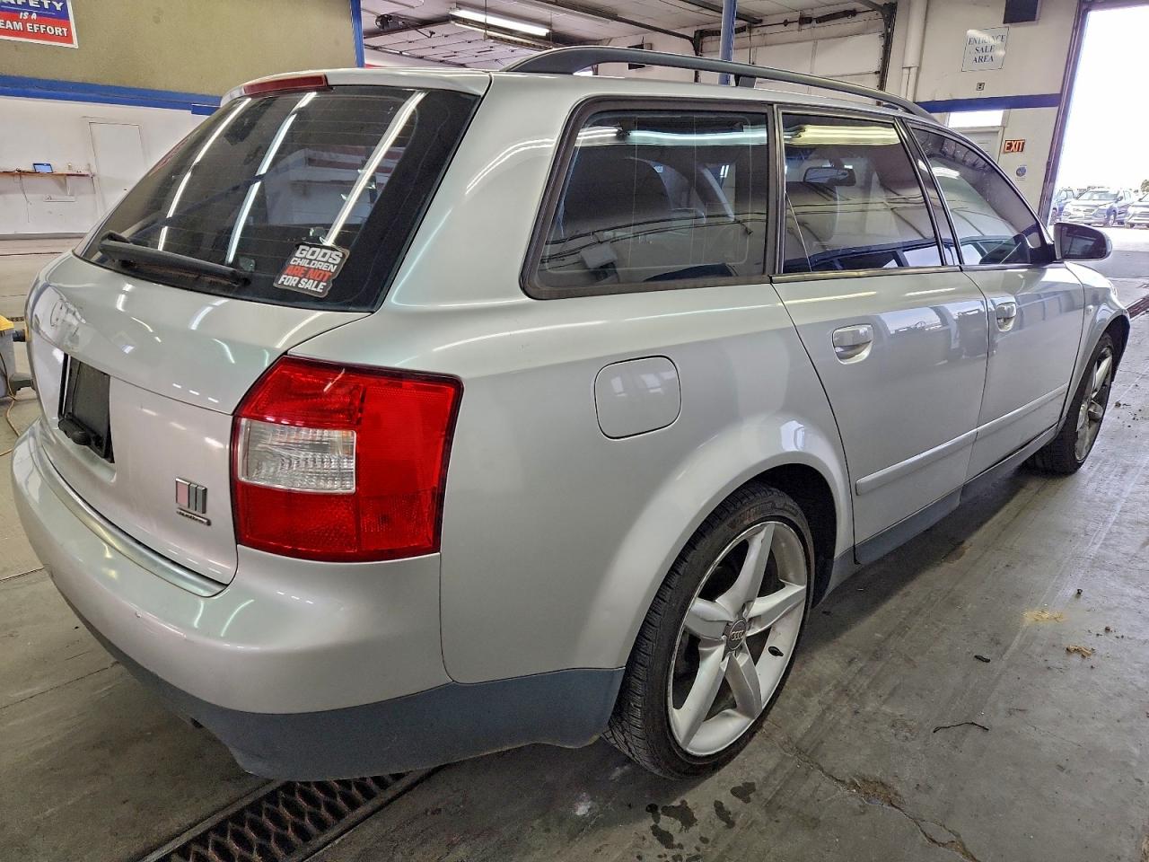 2002 AUDI A4 1.8T AVANT QUATTRO photo 3