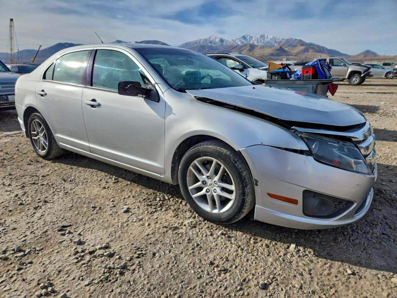 2011 FORD FUSION S photo 4