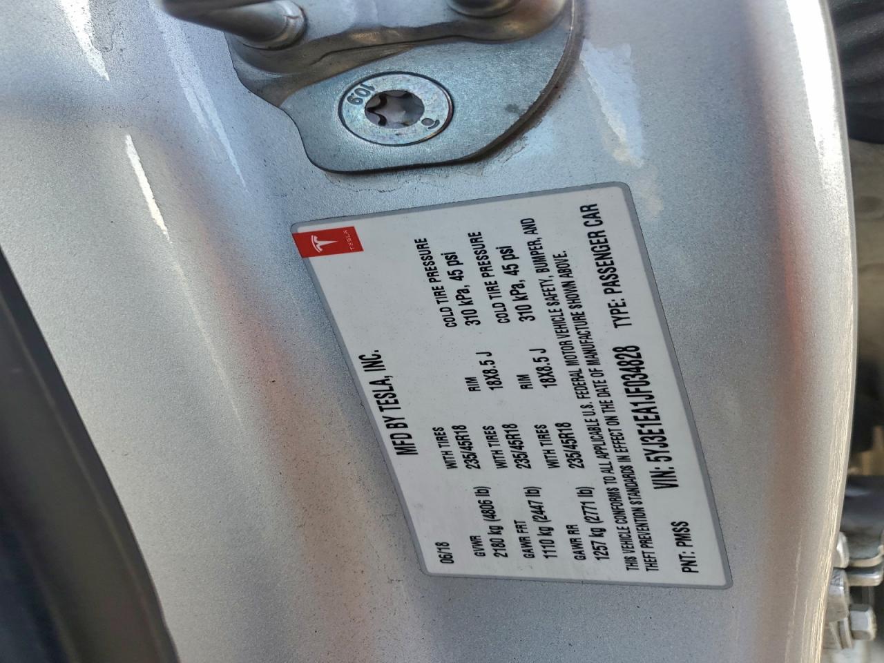 2018 TESLA MODEL 3 photo 12