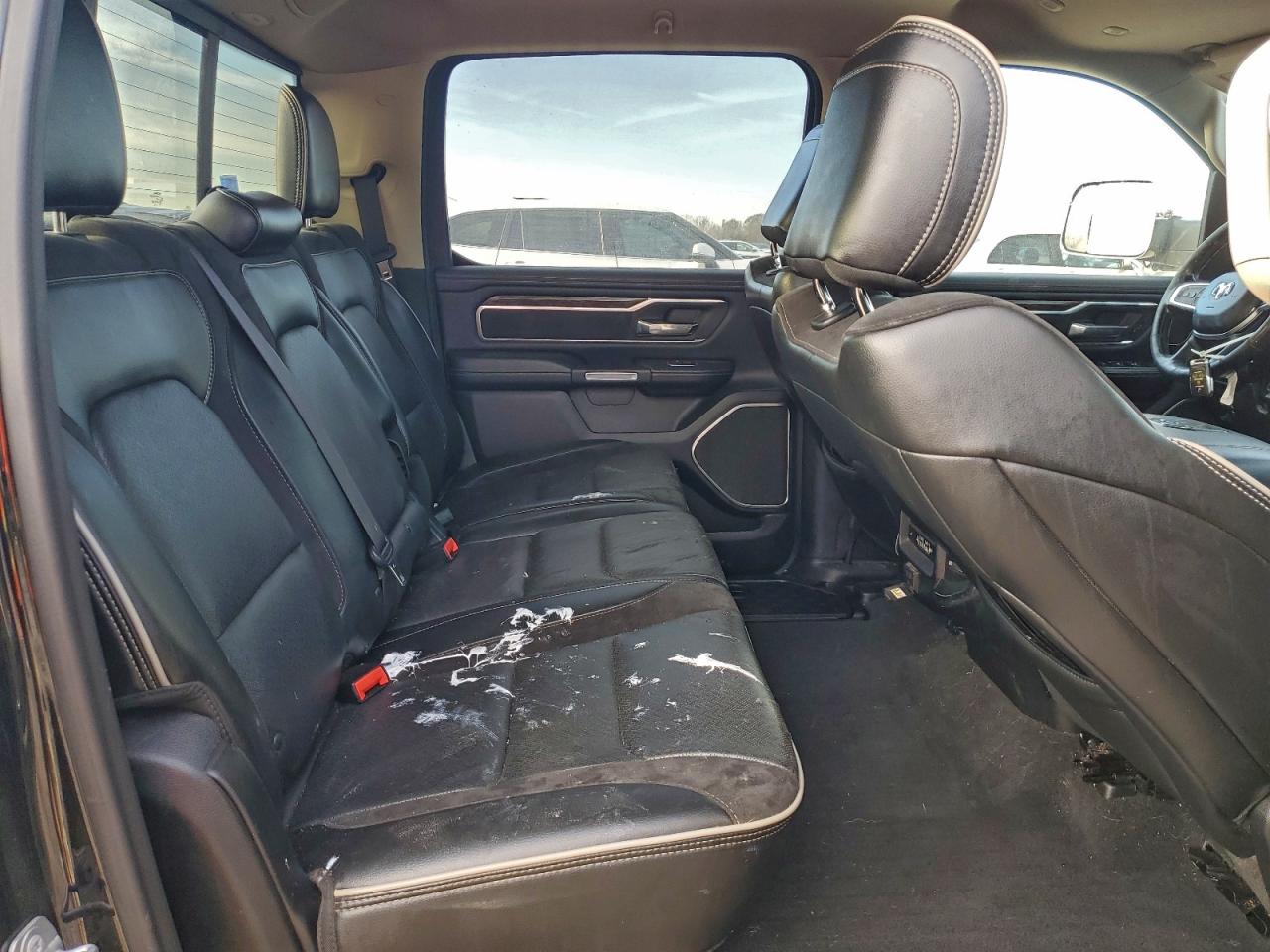 2019 RAM 1500 LARAMIE photo 10