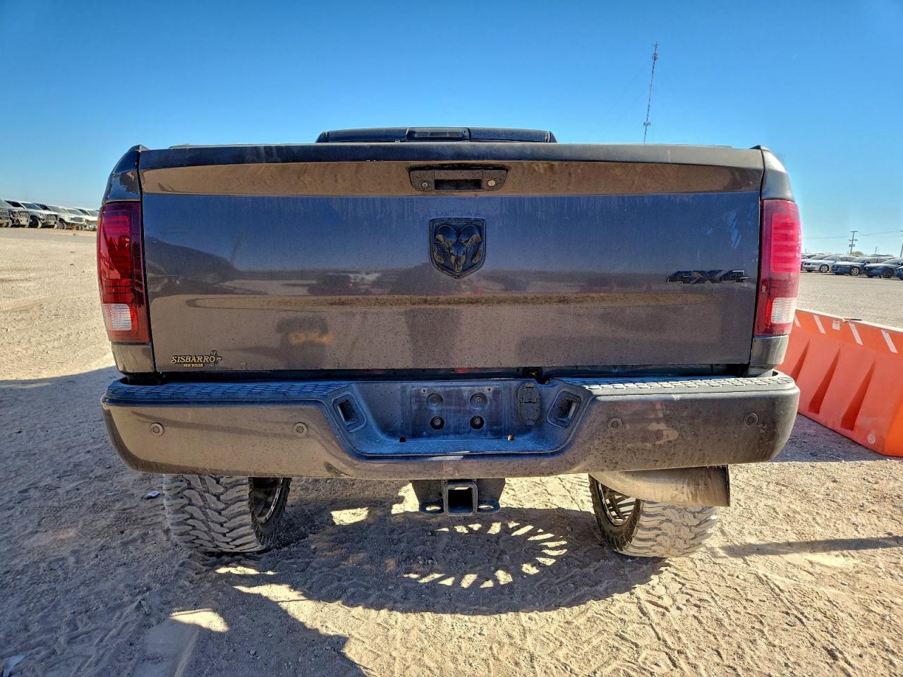 2017 RAM 2500 LARAMIE photo 6