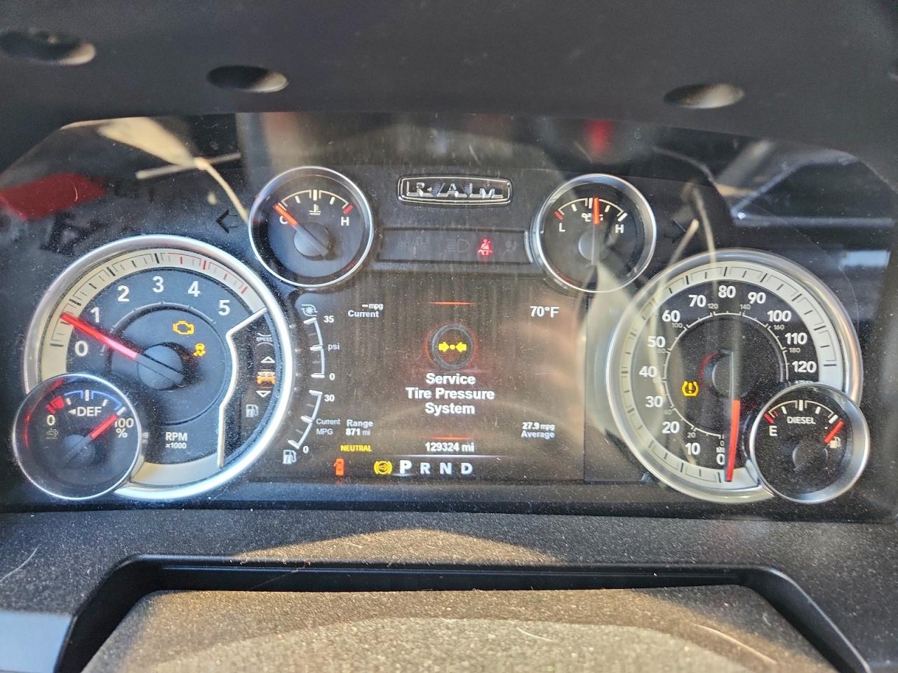 2017 RAM 2500 LARAMIE photo 9