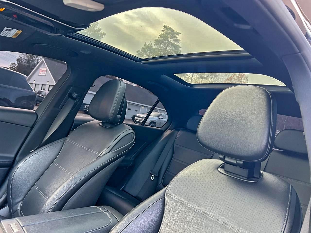 2022 MERCEDES-BENZ C 300 photo 10