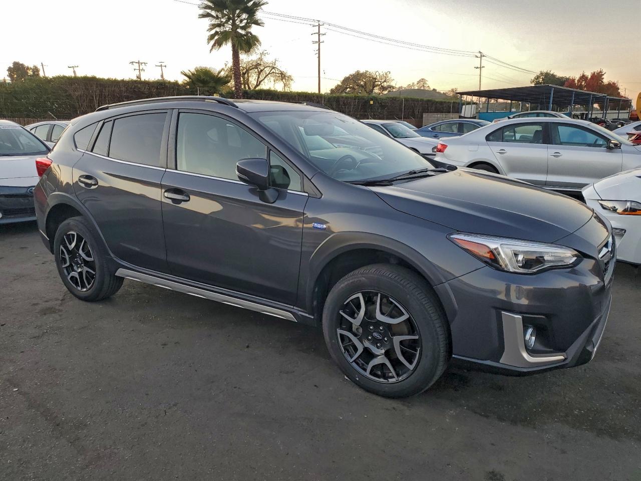 2020 SUBARU CROSSTREK LIMITED photo 4