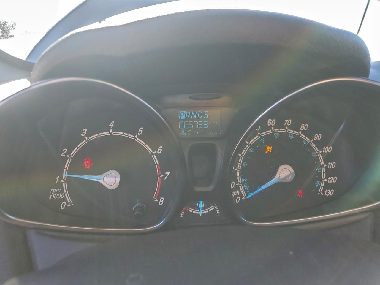 2019 FORD FIESTA SE photo 9