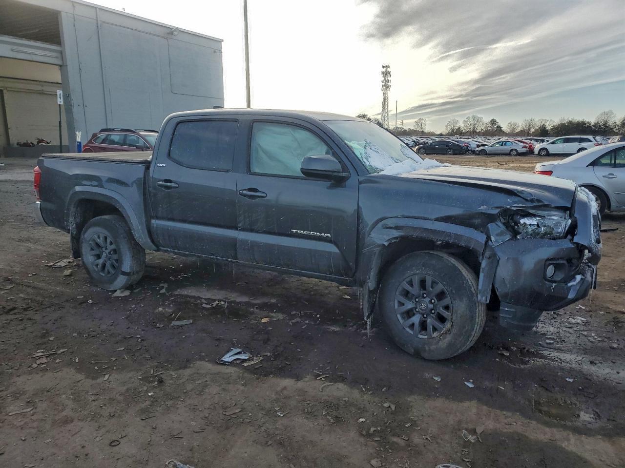 2022 TOYOTA TACOMA DOUBLE CAB photo 4
