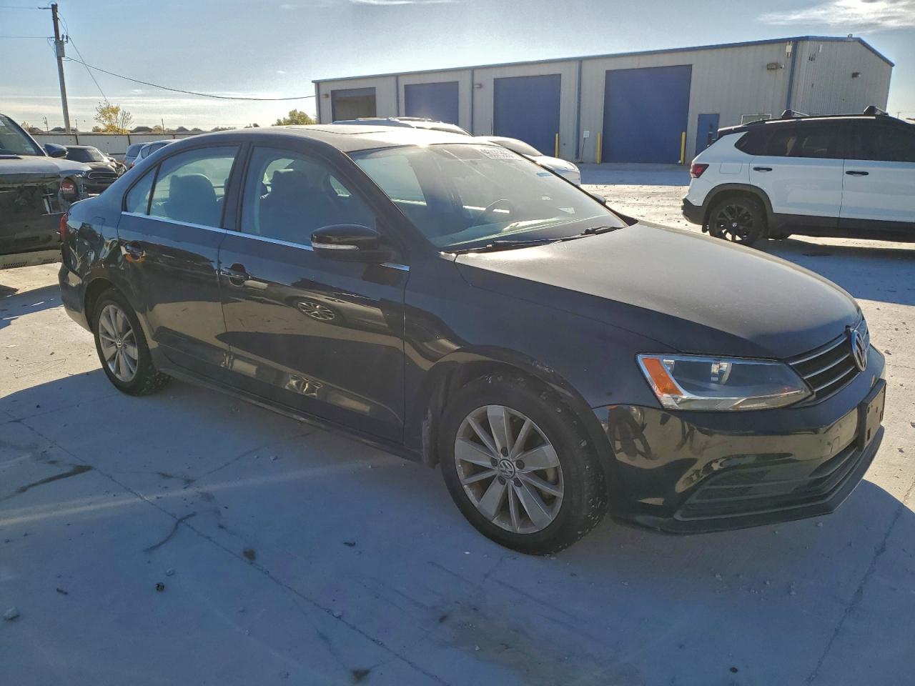 2015 VOLKSWAGEN JETTA SE photo 4