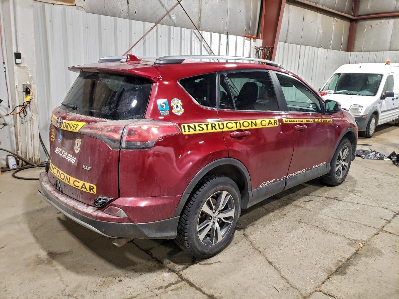 2018 TOYOTA RAV4 ADVENTURE photo 3