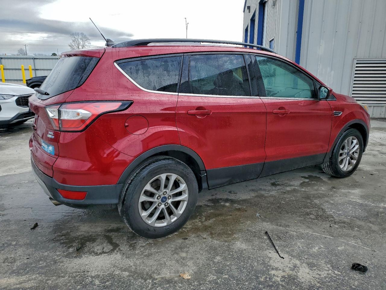 2018 FORD ESCAPE SEL photo 3