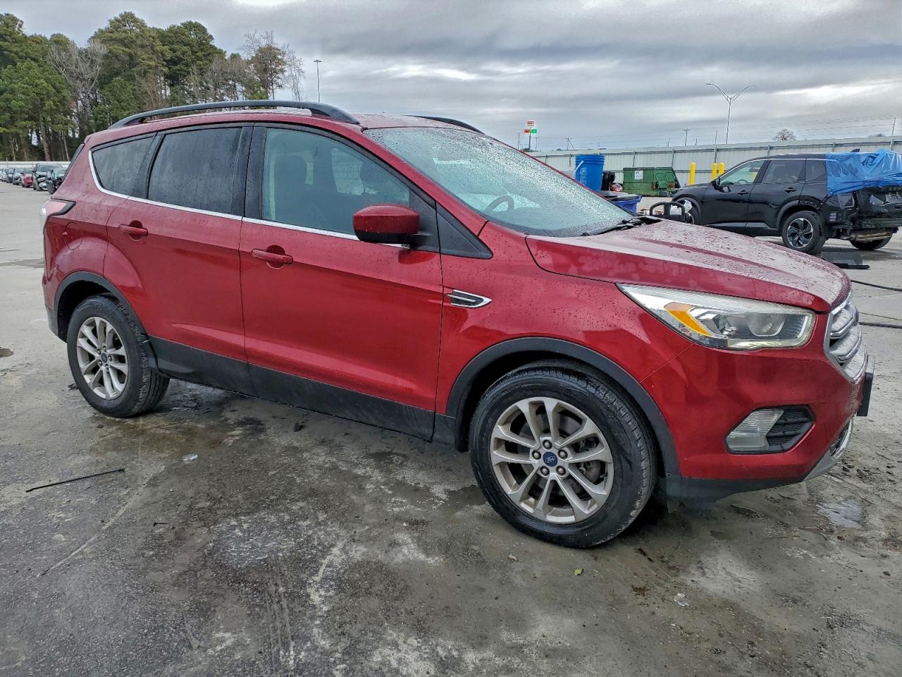 2018 FORD ESCAPE SEL photo 4